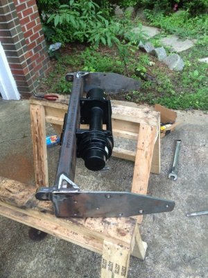 ai978.photobucket.com_albums_ae262_1tonoffun_jeep_AEEF3401_EA731636faa10c646b9d405acb913476950.jpg