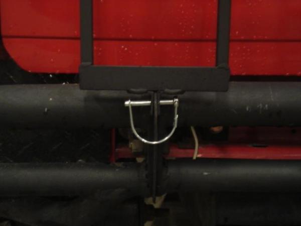 Bottom Pin Hook Up