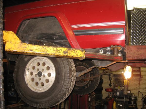 MJ trailer on lift