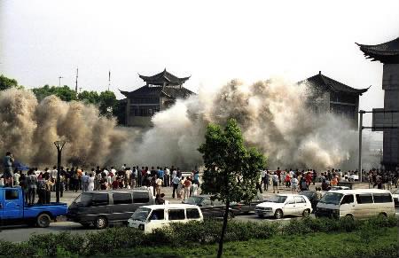 tsunami06.jpg
