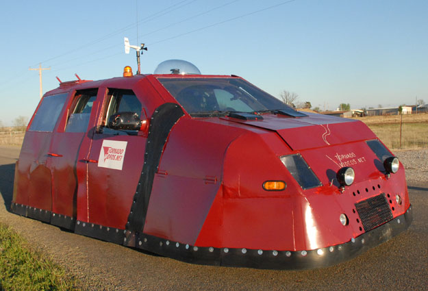 01_tvn-dominator.jpg