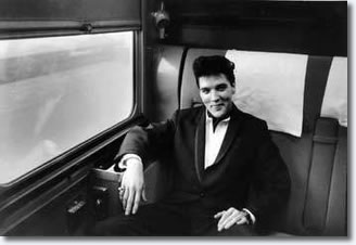 sinatra_tv_on_train.jpg