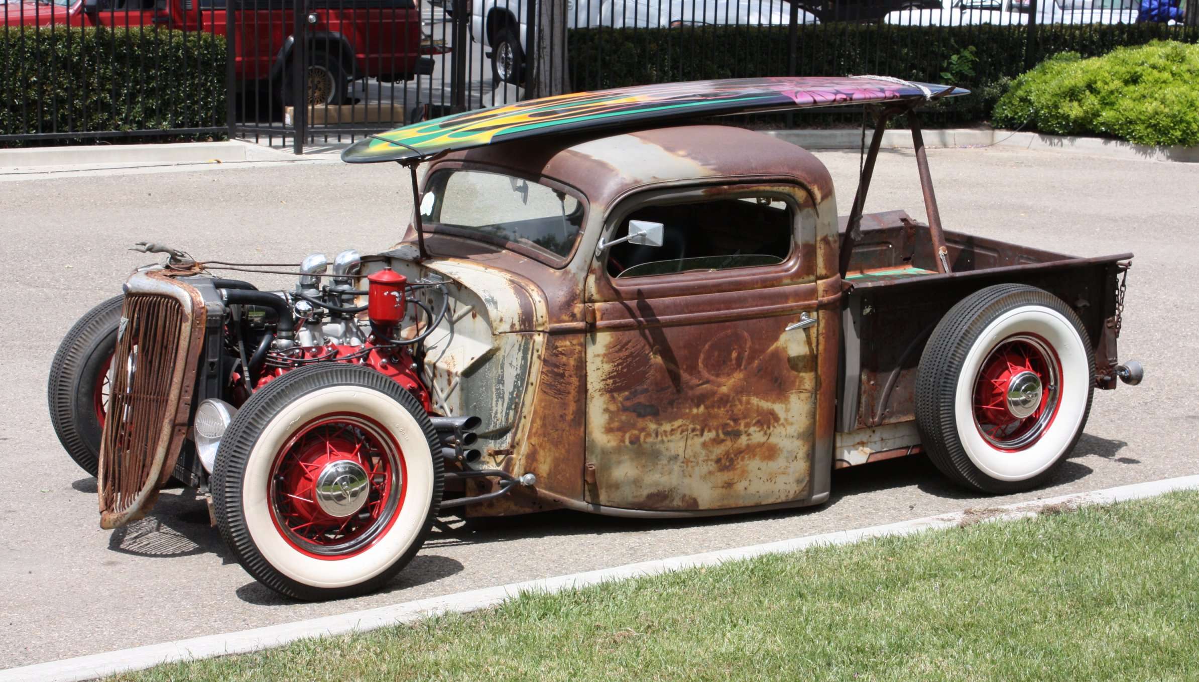 ratrodpickup1.jpg