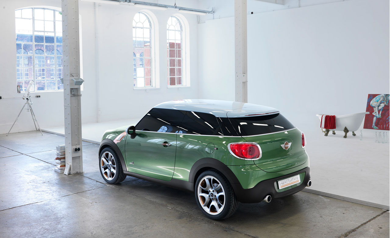 2011_MINI_Paceman_Concept_Model_02.jpg