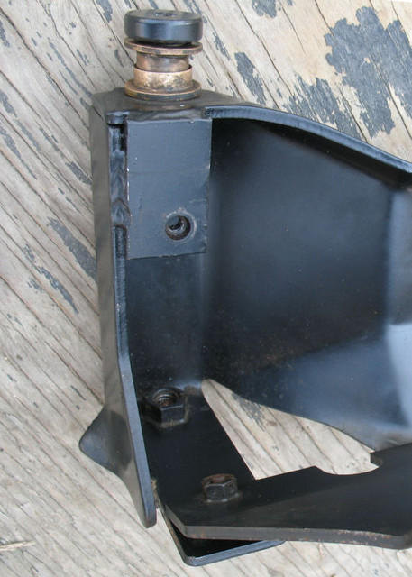 Bumper_Mount_and_Bushing.sized.jpg
