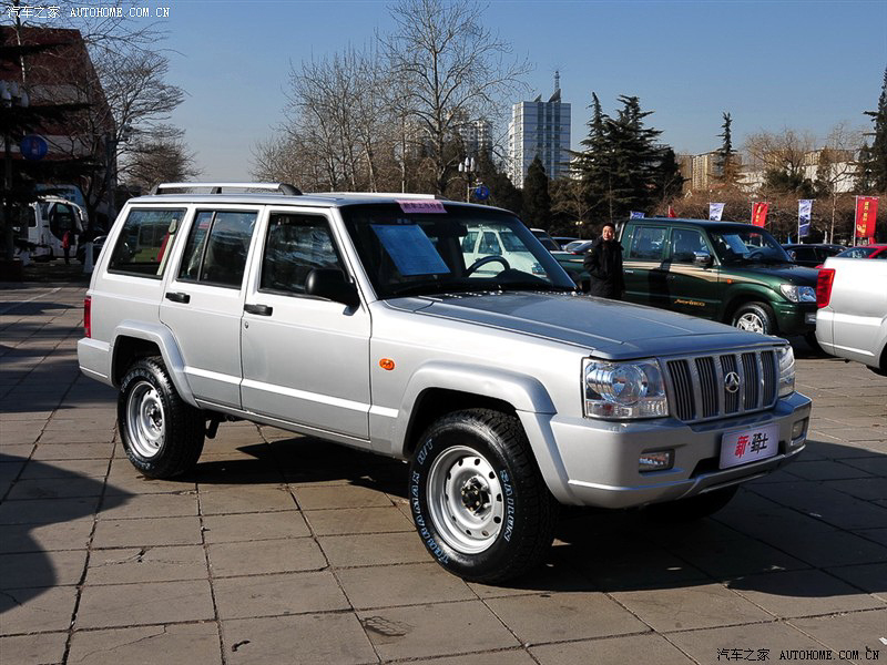 S12_BAW_35.jpg