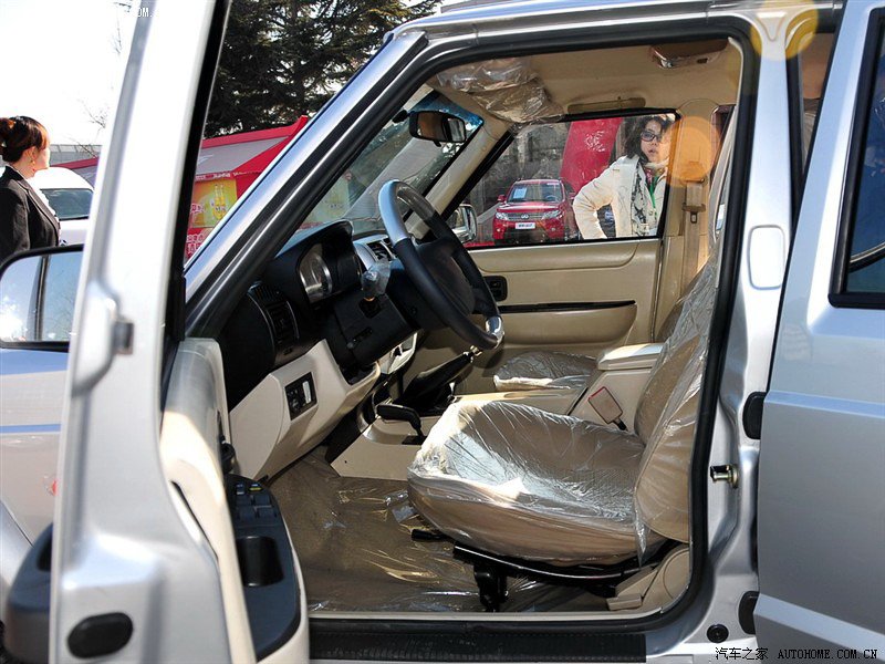 S12_BAW_48.jpg