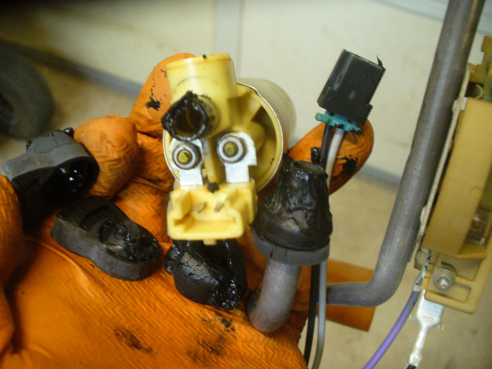 C2500FuelPump5OPT.jpg