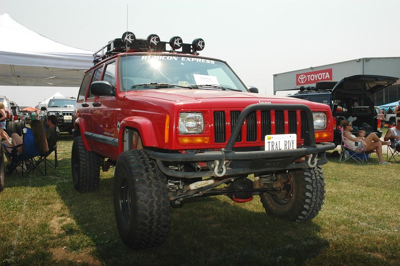 334793914_K8HuQ-L.jpg
