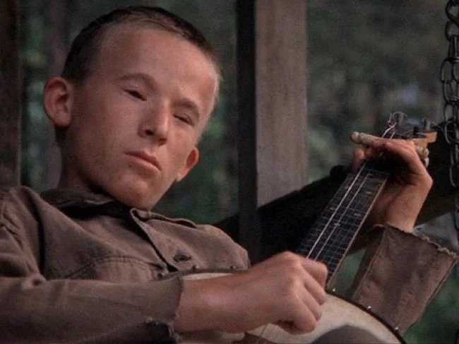 deliverance-banjo-boy-e1296452279364-jpg.102935