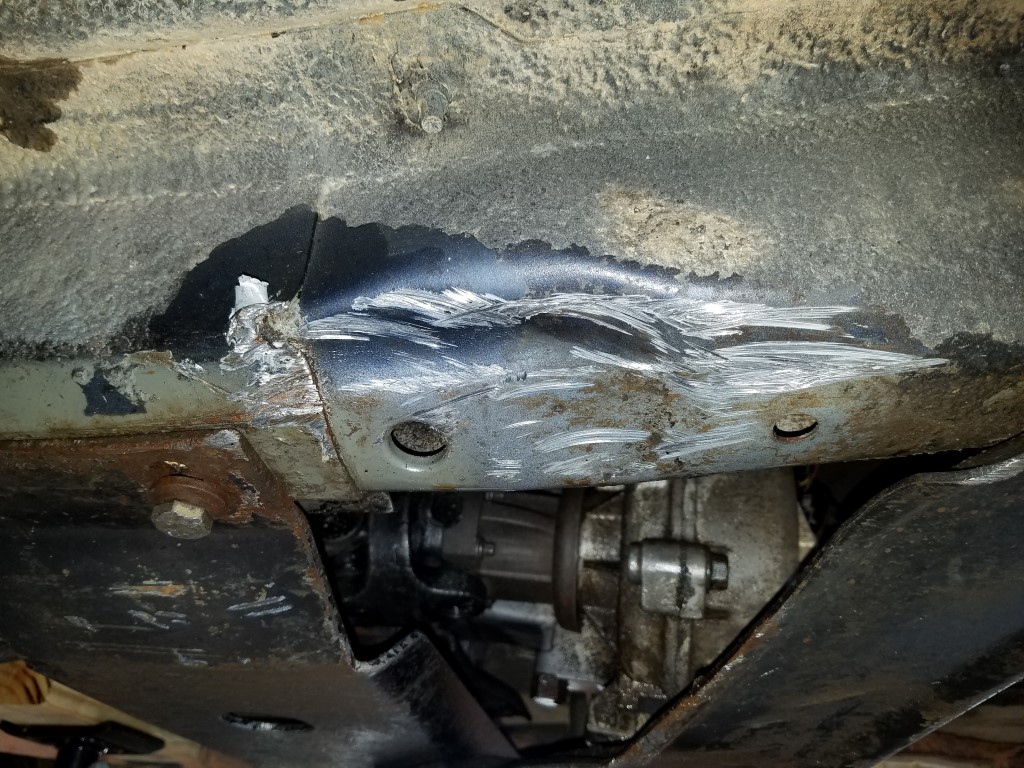 Crushed_Frame_Rail.jpg