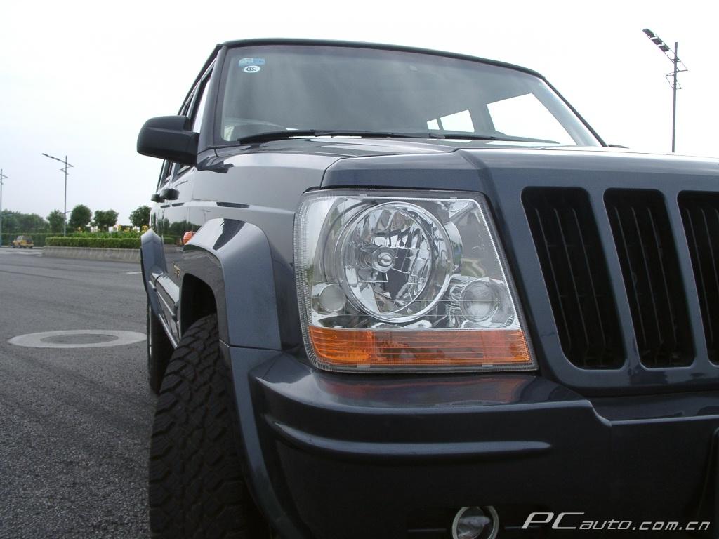 Jeep2500_27.jpg