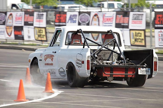 autocross-chevy-c10.jpg