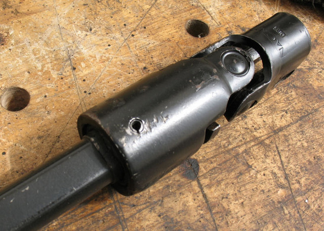Orig_Lower_Shaft_with_Roll_Pin.sized.jpg